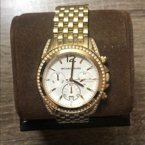• Michael Kors Watch •